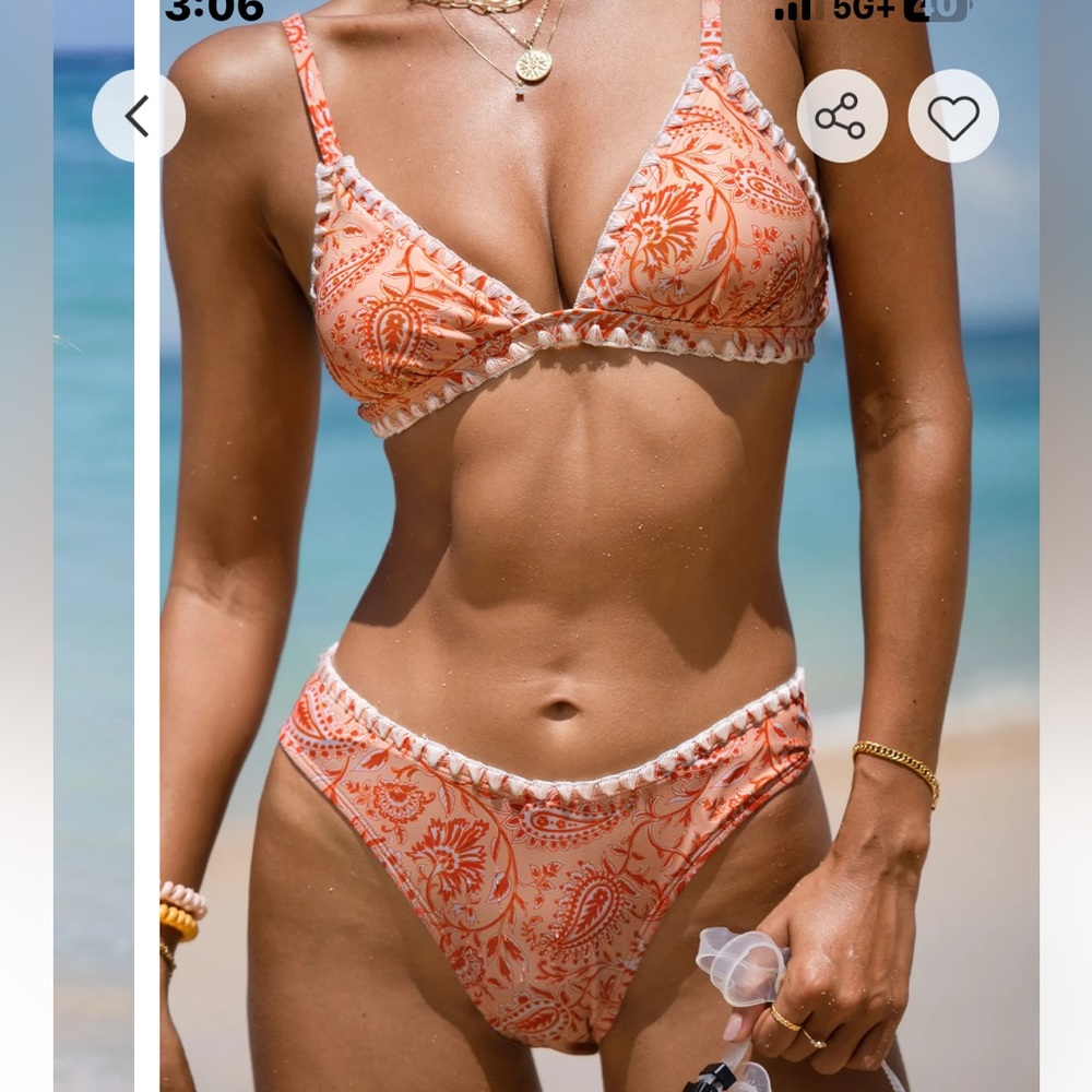 CUPSHE floral bikini
